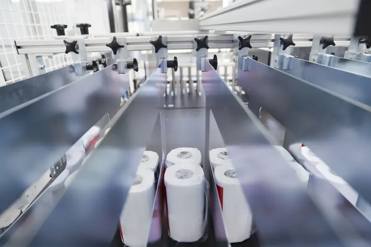 Halbschlauchfolie für Logistik deutschlandweit individuell gefertigt